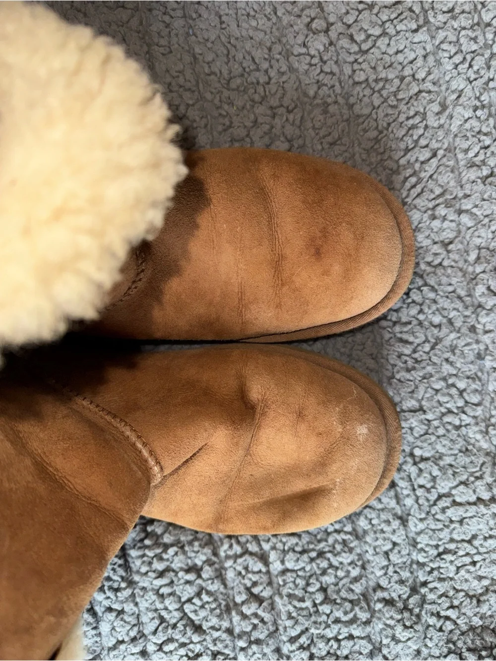 UGG Chestnut Shearling Cuff Moccasin Boots - Picture 4 of 4